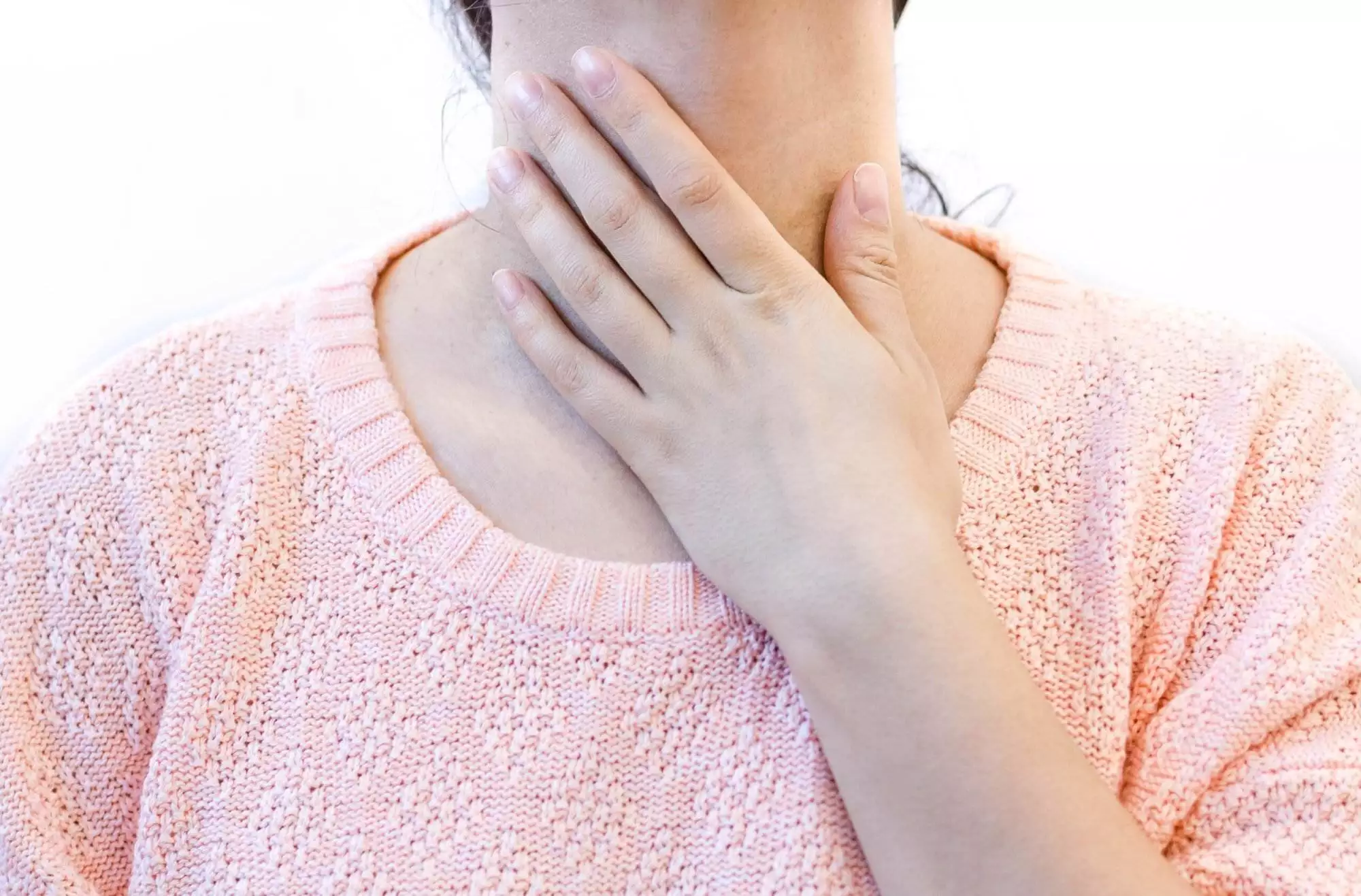 Douleur à l’œsophage due au stress : causes et solutions efficaces